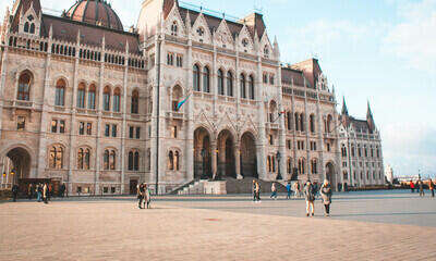 Application deadlines at universities in Hungary